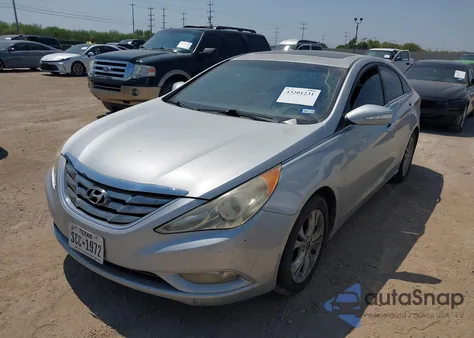 2011 Hyundai Sonata Limited from USA, damaged, VIN 5NPEC4AC7BH142560